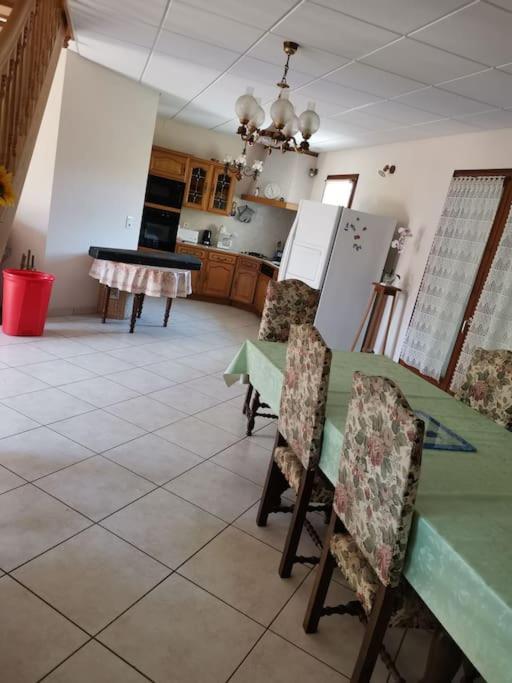 Maison De Campagne Avec Lac Prive Villa Saint-Côme-dʼOlt Dış mekan fotoğraf